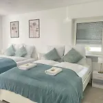 Daire Lux Near Frankfurt!