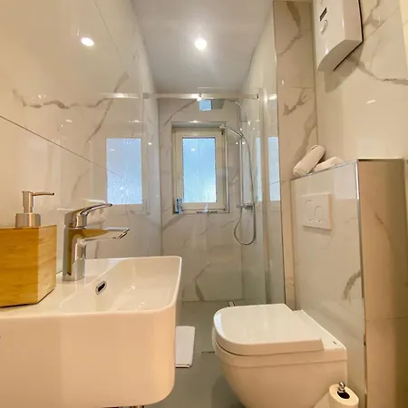 Lux Near Frankfurt! Apartamento *