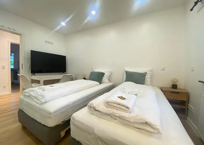 Lux Near Frankfurt! *